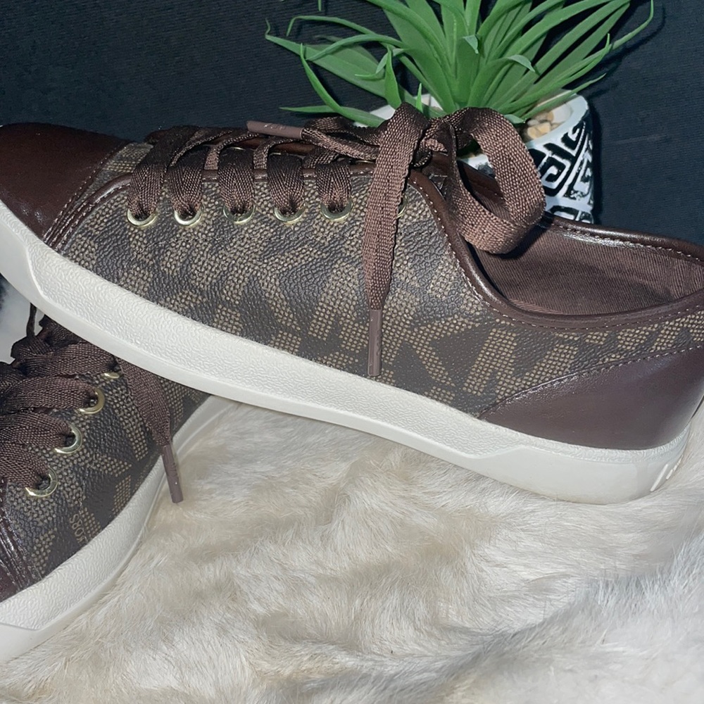 Michael Kors sneakers